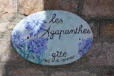Bienvenue au gîte Les Agapanthes ! Plaque
